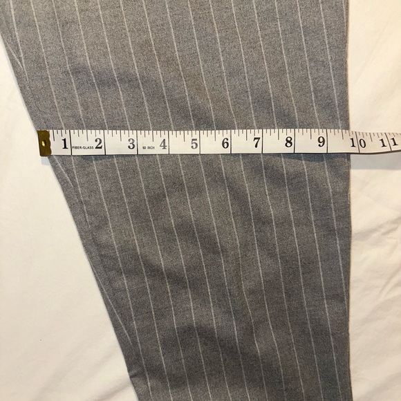 Banana Republic Women's Grey With White Stripe Tie Waist Cropped Pant Size 6 - Picture 10 of 11